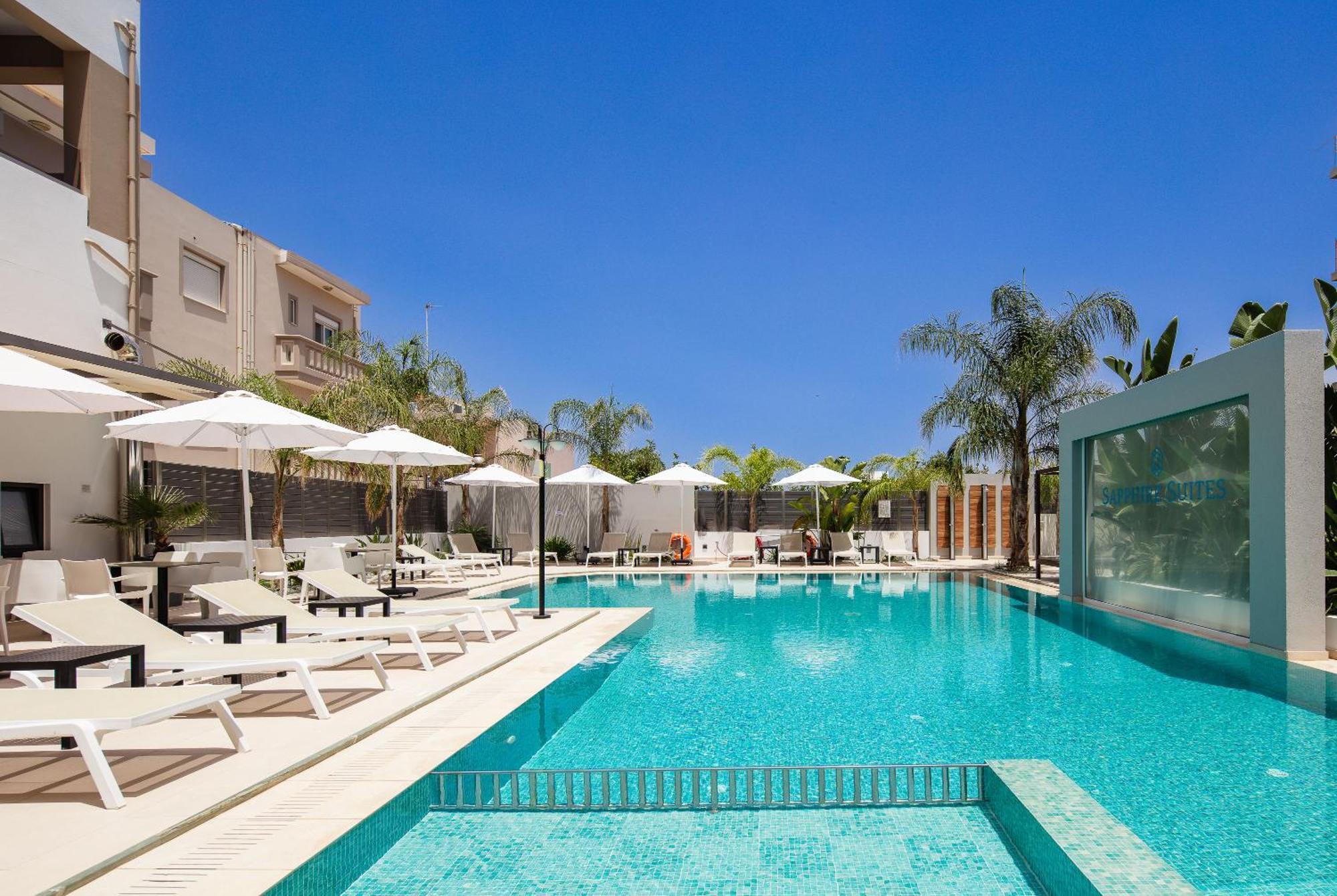 Sapphire Horizon Suites Kíssamos Eksteriør bilde