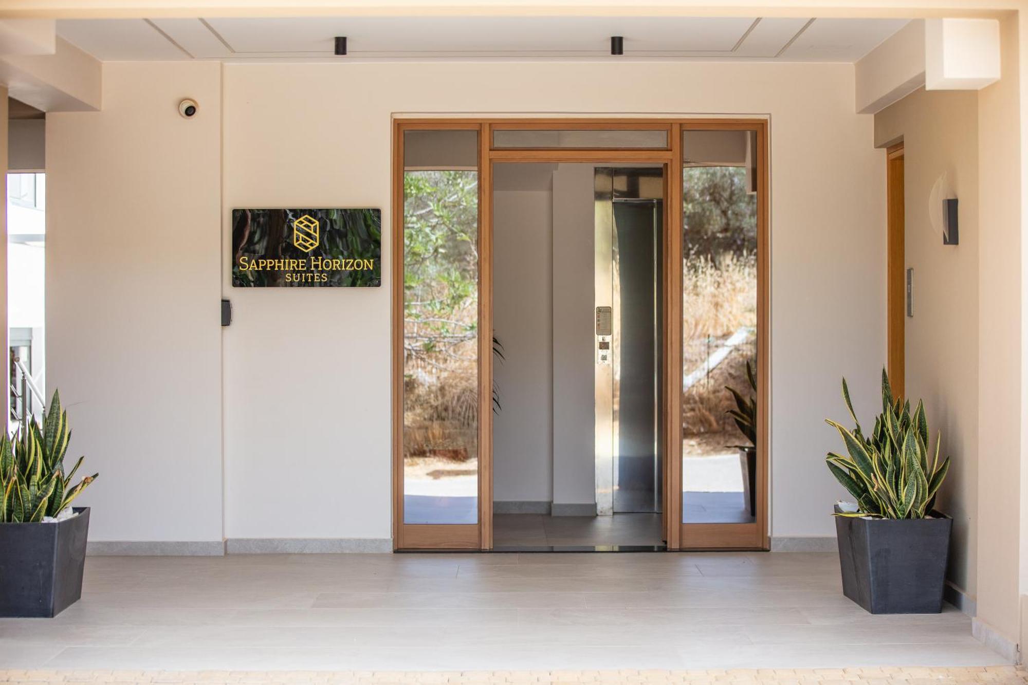 Sapphire Horizon Suites Kíssamos Eksteriør bilde