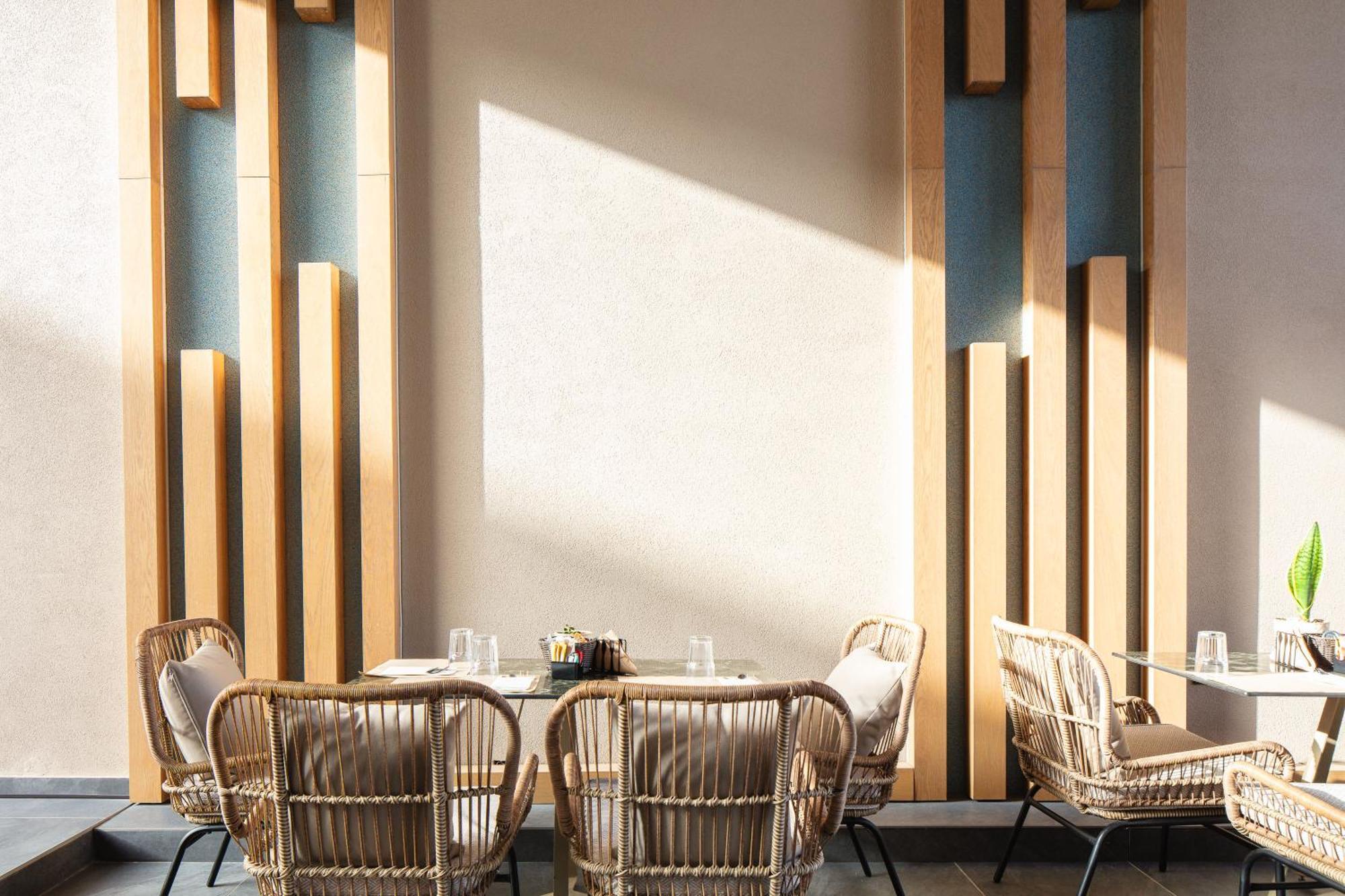 Sapphire Horizon Suites Kíssamos Eksteriør bilde