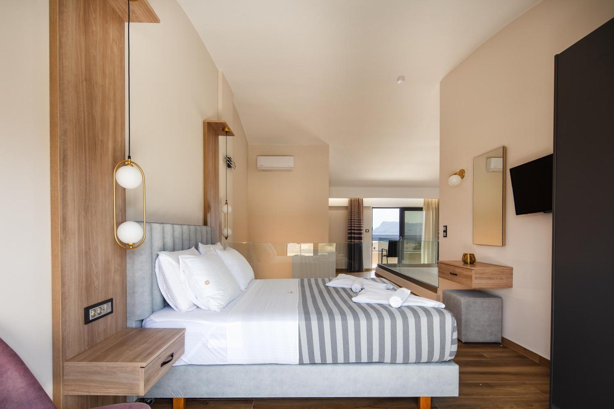 Sapphire Horizon Suites Kíssamos Eksteriør bilde