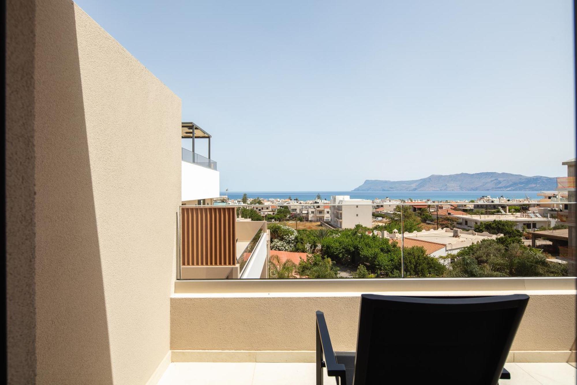 Sapphire Horizon Suites Kíssamos Eksteriør bilde