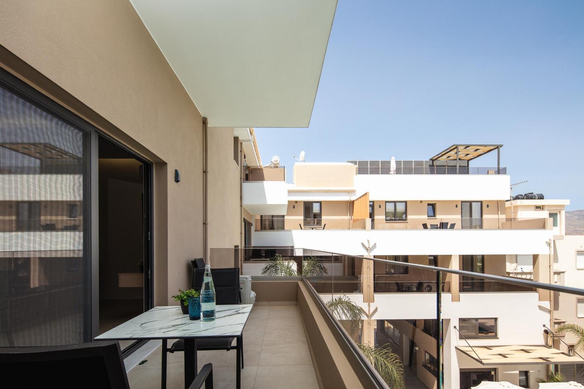 Sapphire Horizon Suites Kíssamos Eksteriør bilde